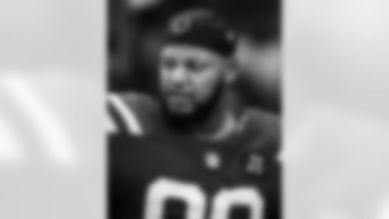 DT Grover Stewart #90