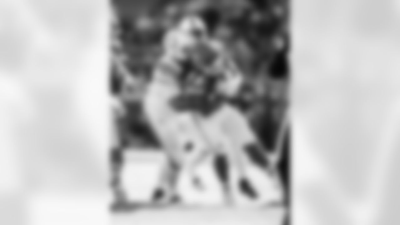 DT Grover Stewart #90