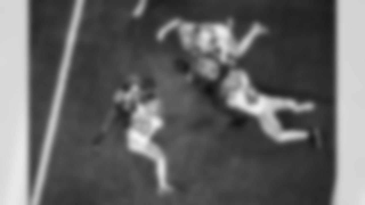 RB Jonathan Taylor #28