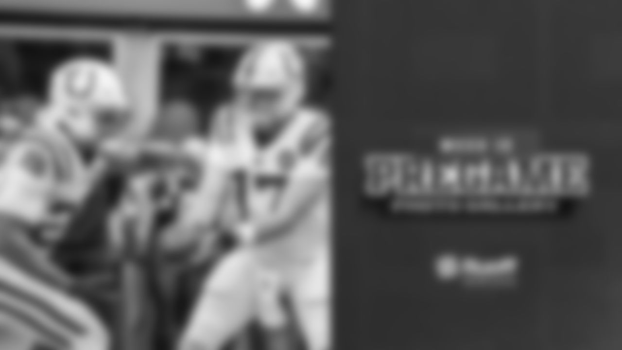 25-Pregame Gallery-20251214-SEA