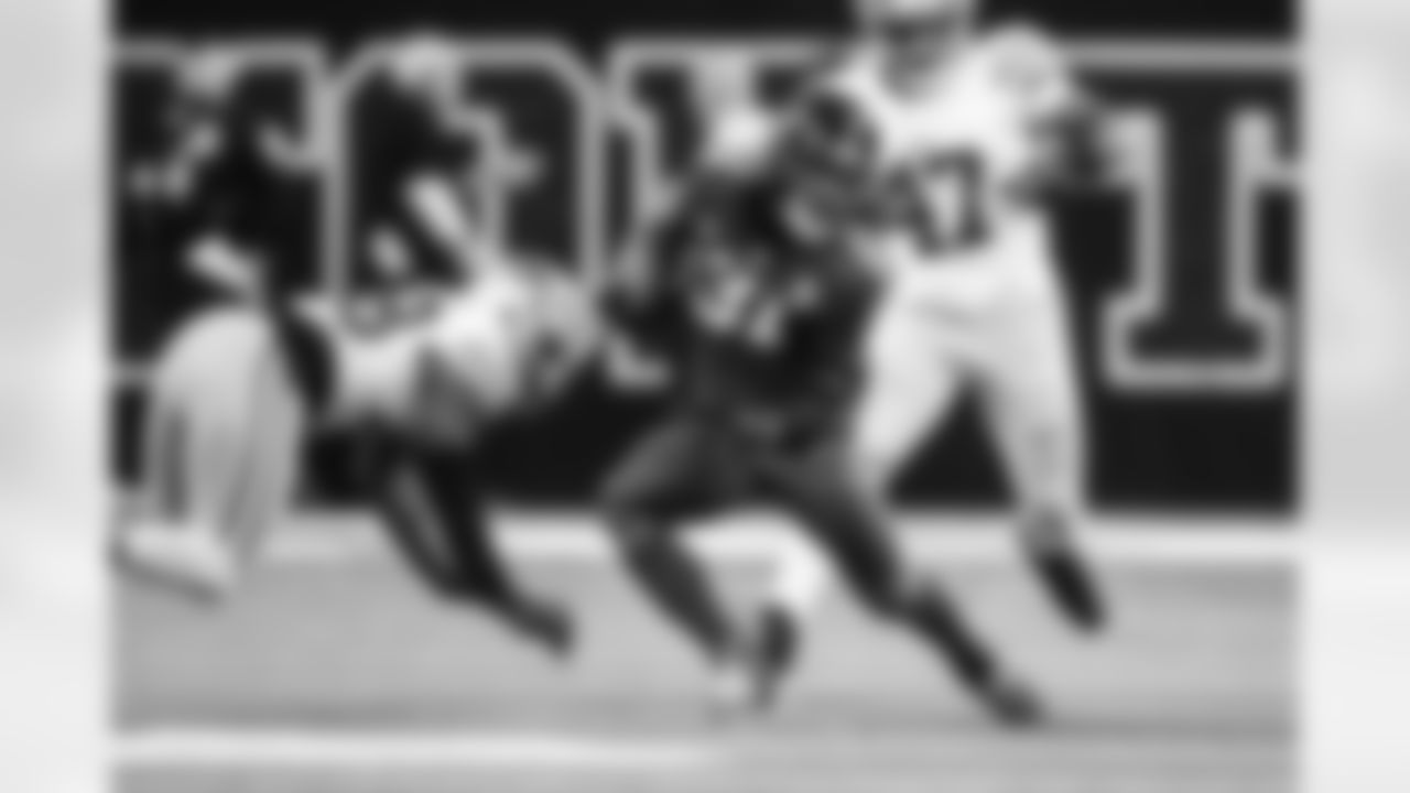 RB Tyler Goodson #31