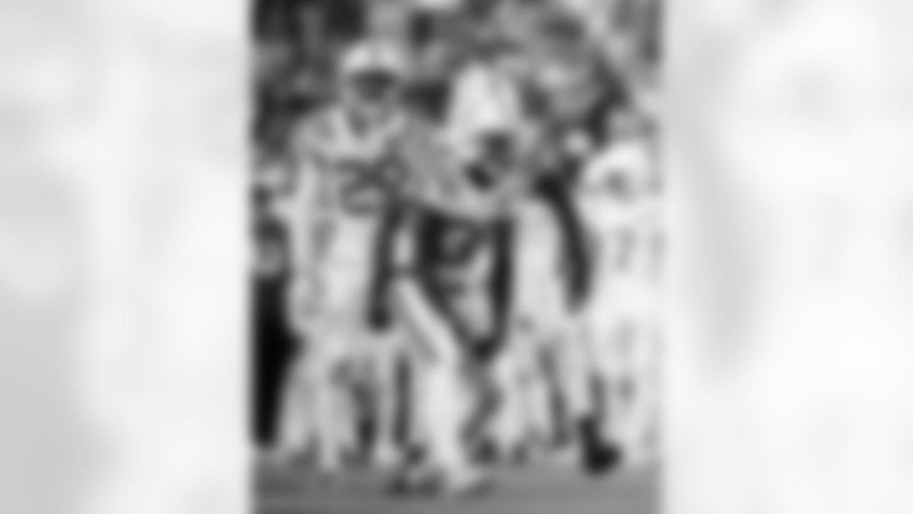 CB Chris Lammons #38