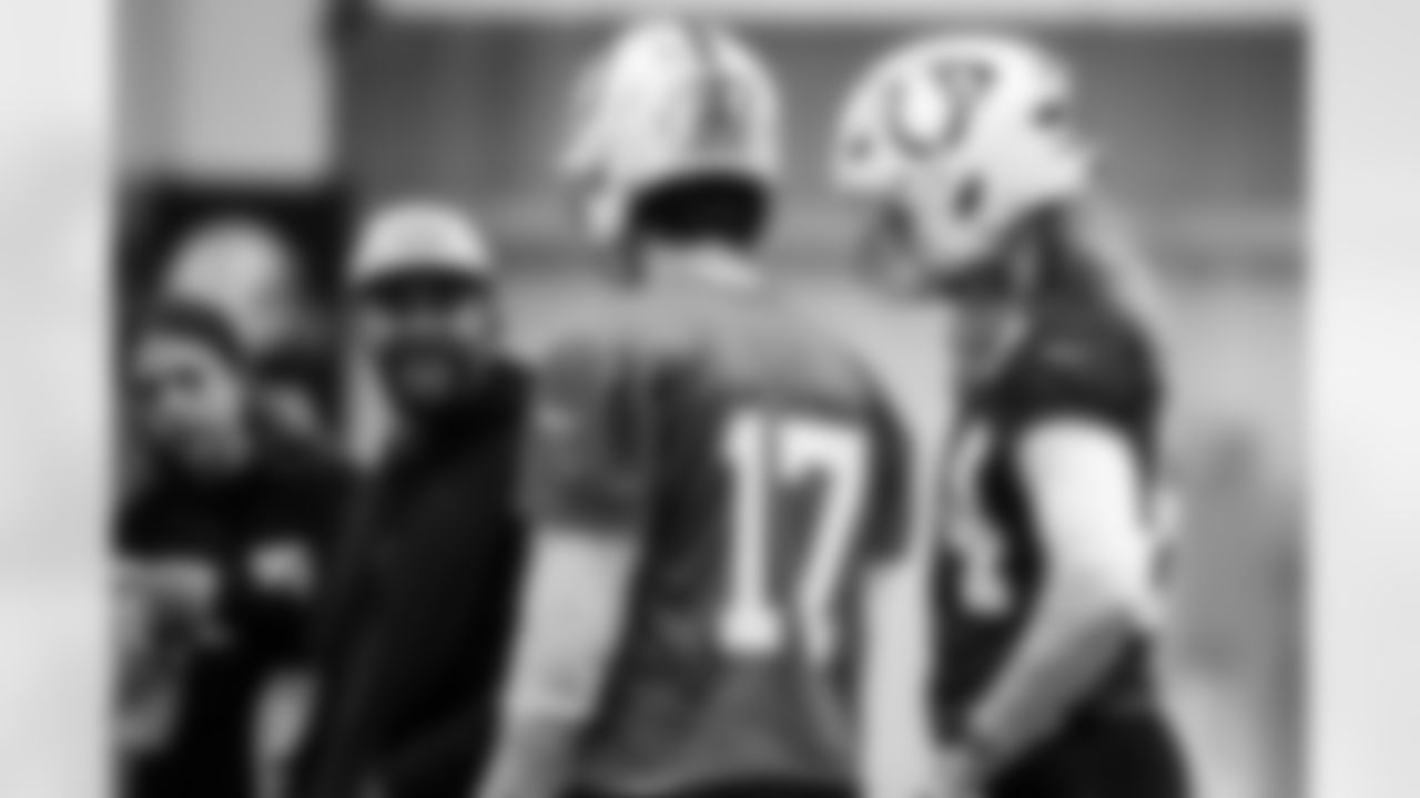 Leigh Hullett - Team Dietitian, Tom Manning Tight Ends, QB Daniel Jones #17 and TE Tyler Warren #84