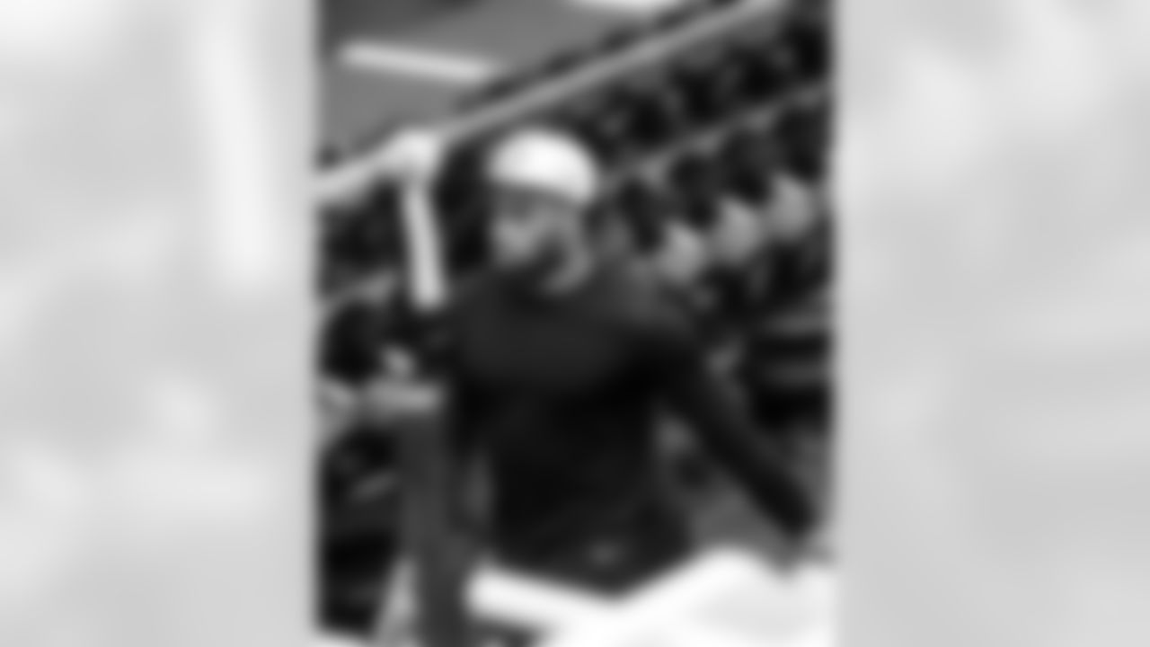 CB Kenny Moore II #23