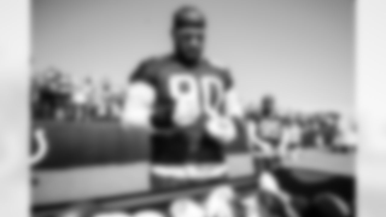 DT Grover Stewart #90