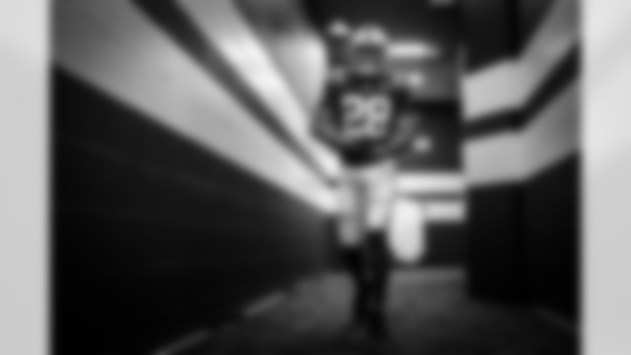 RB Jonathan Taylor #28