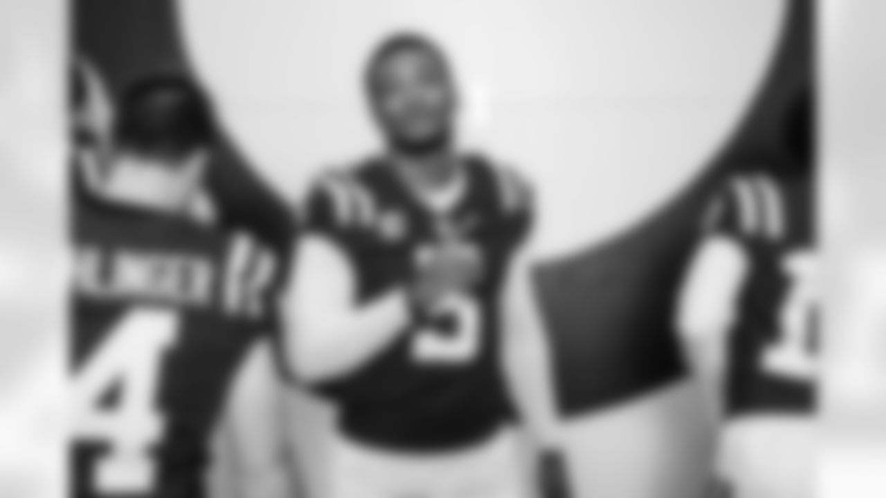 QB Anthony Richardson #5