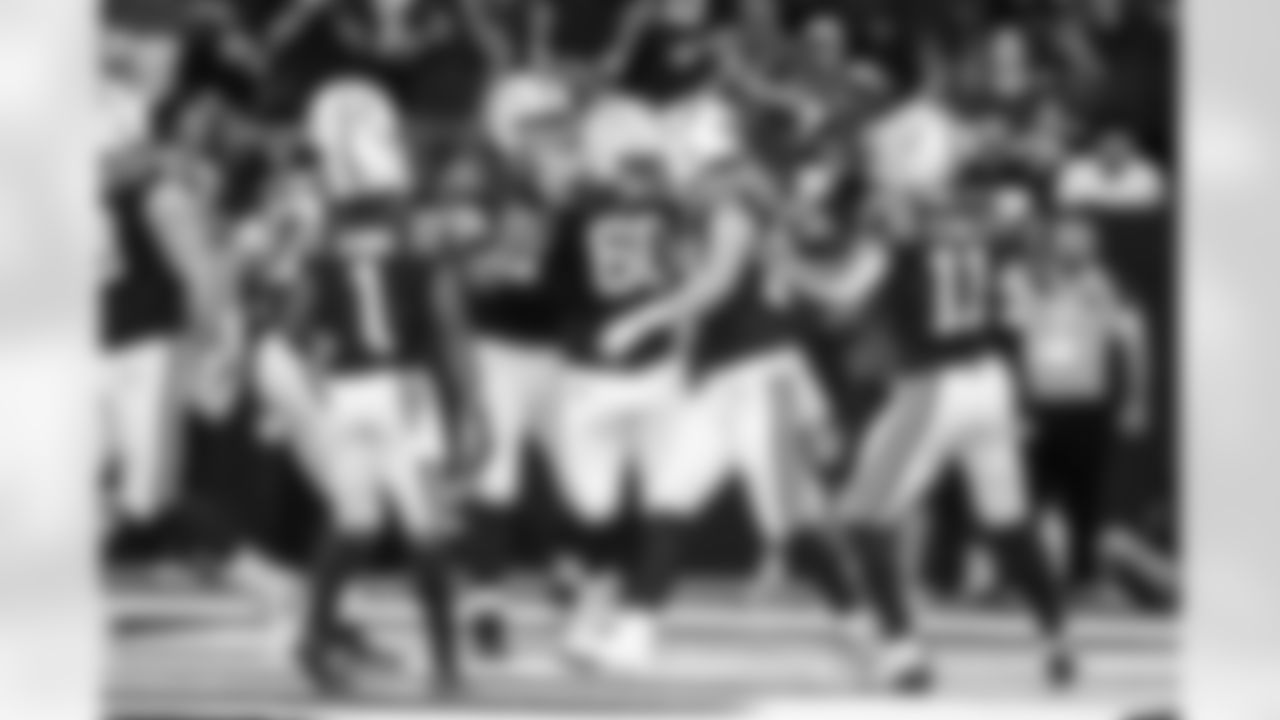 WR Josh Downs #1, G Matt Goncalves #71, OL Tanor Bortolini #60, TE Tyler Warren #84 and WR Michael Pittman Jr. #11