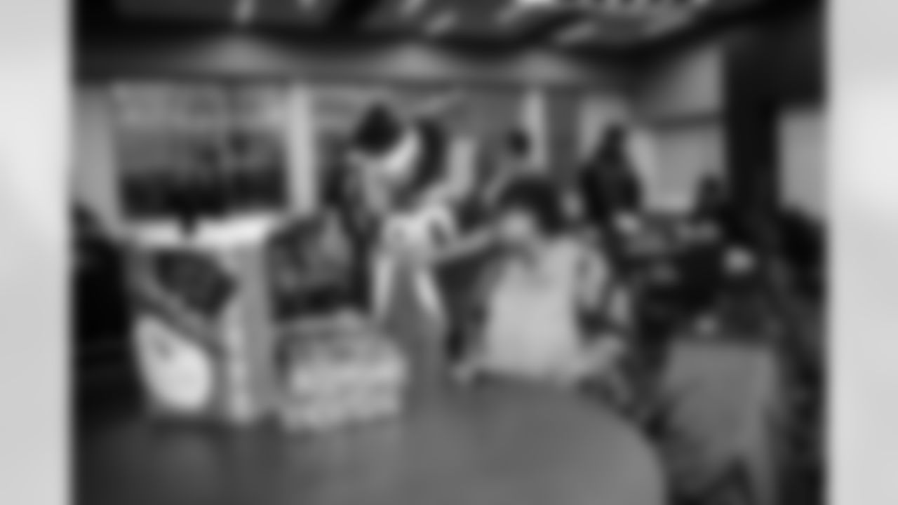 DT Grover Stewart #90