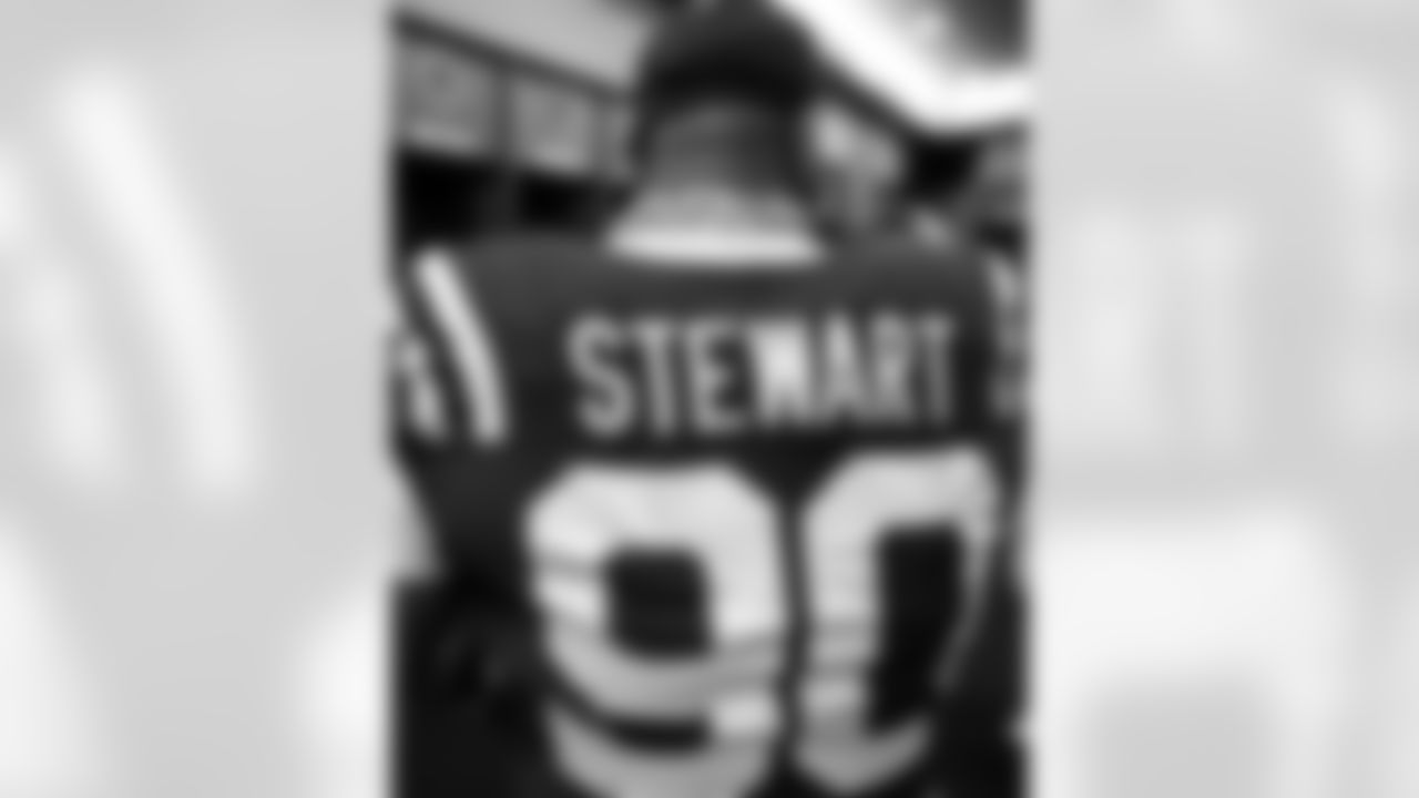 DT Grover Stewart #90