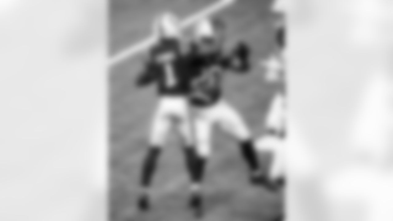 WR Josh Downs #1 and RB Jonathan Taylor #28