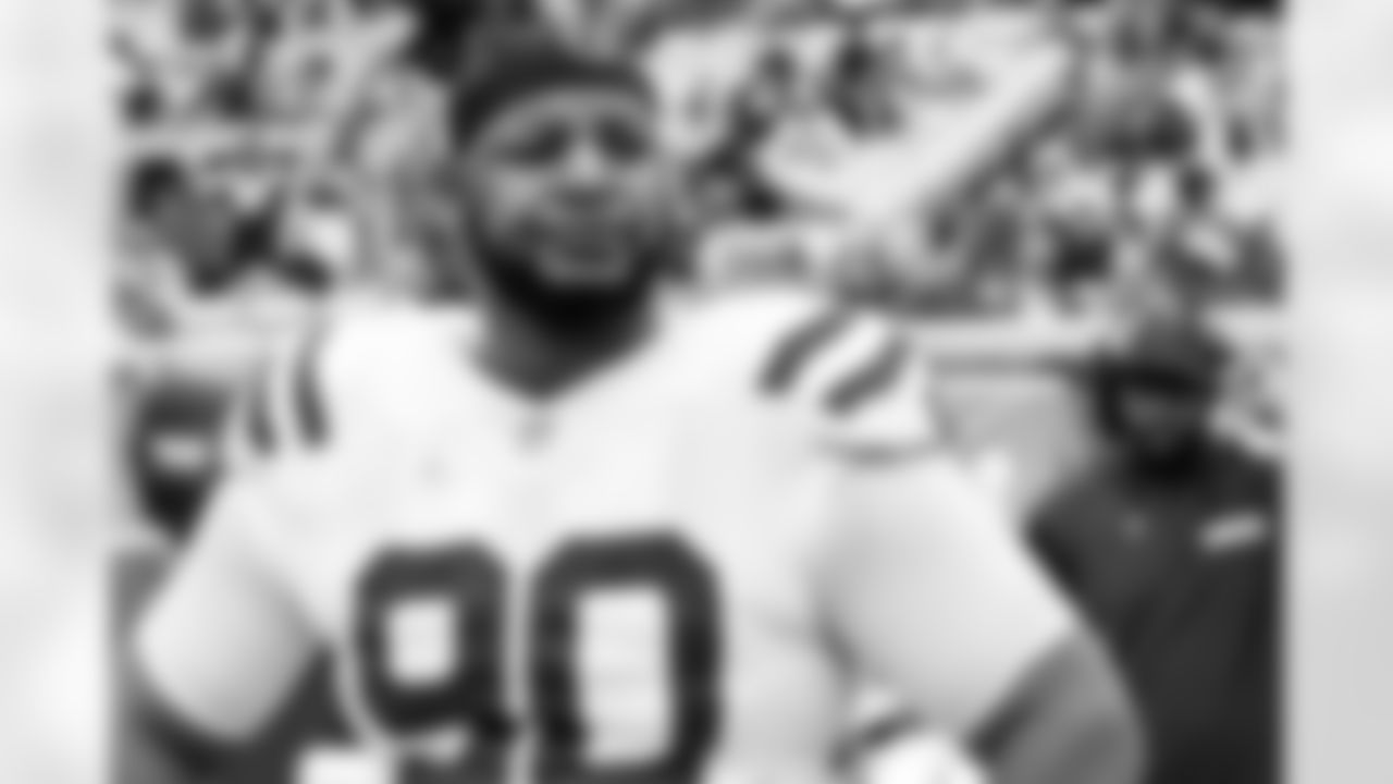 DT Grover Stewart #90
