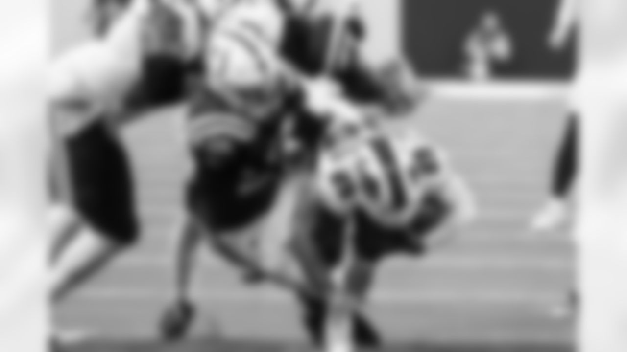 LB Cameron McGrone #59