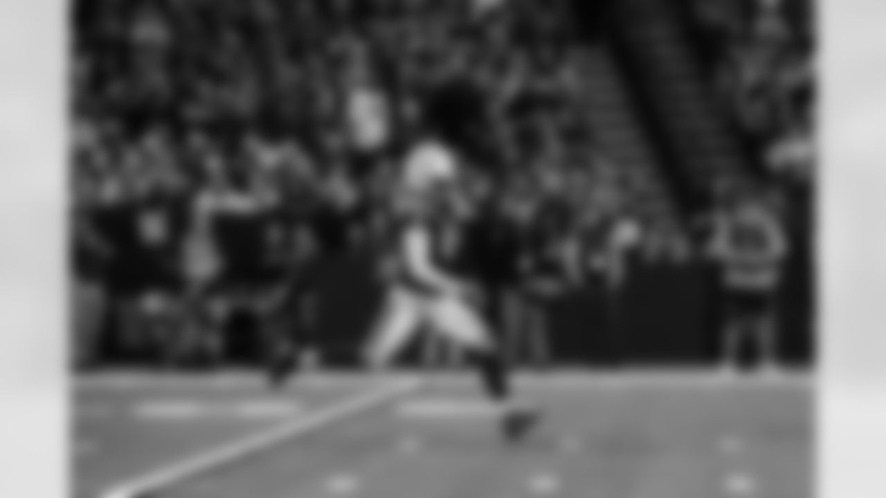 P Rigoberto Sanchez #8