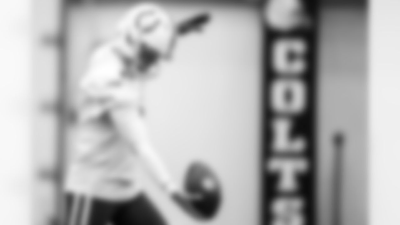 P Rigoberto Sanchez #8