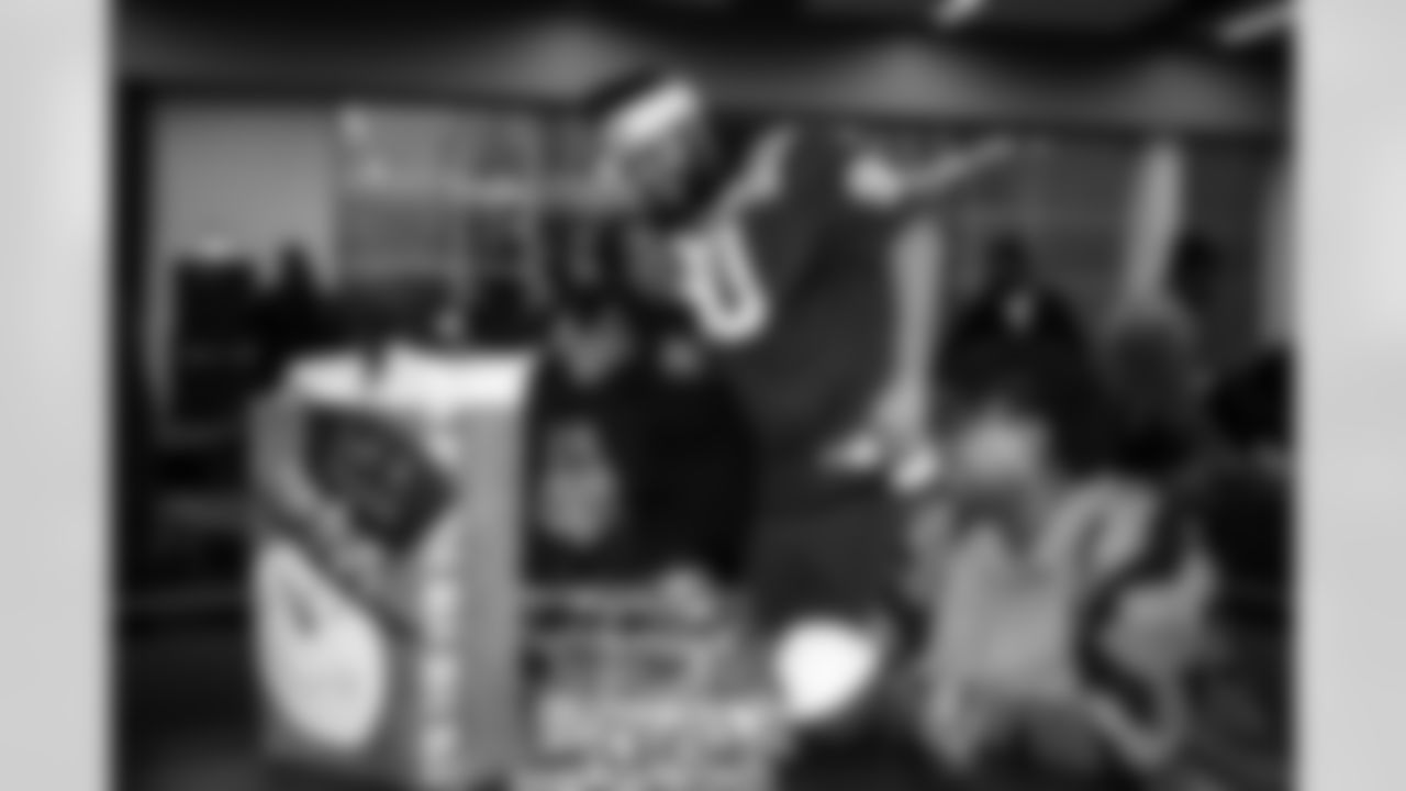 DT Grover Stewart #90