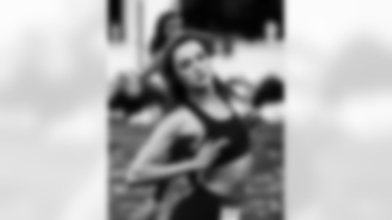 Hannah - Colts Cheer