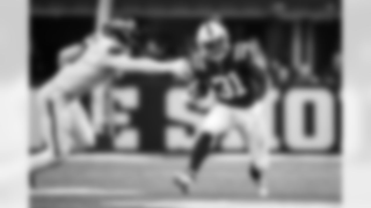 RB Tyler Goodson #31