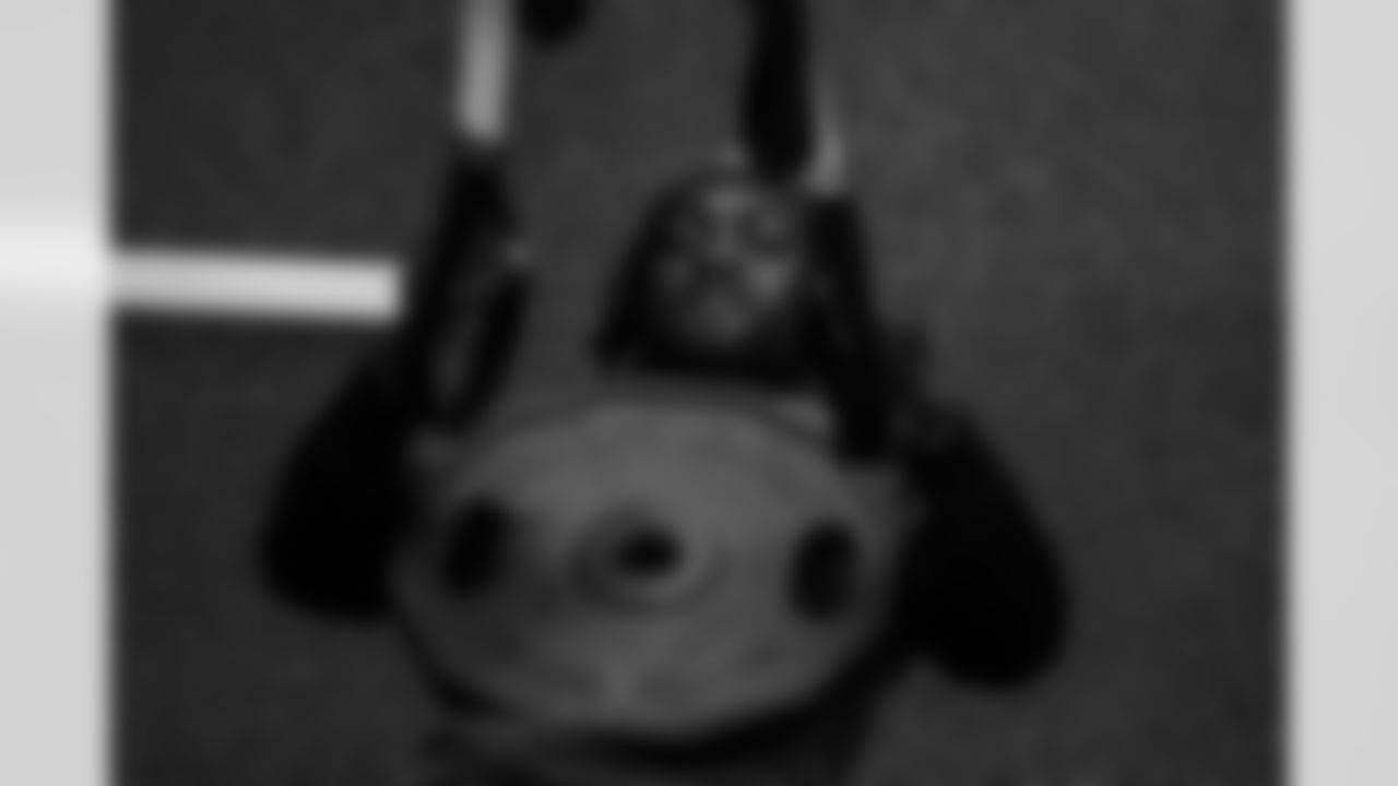 50 LB Segun Olubi
