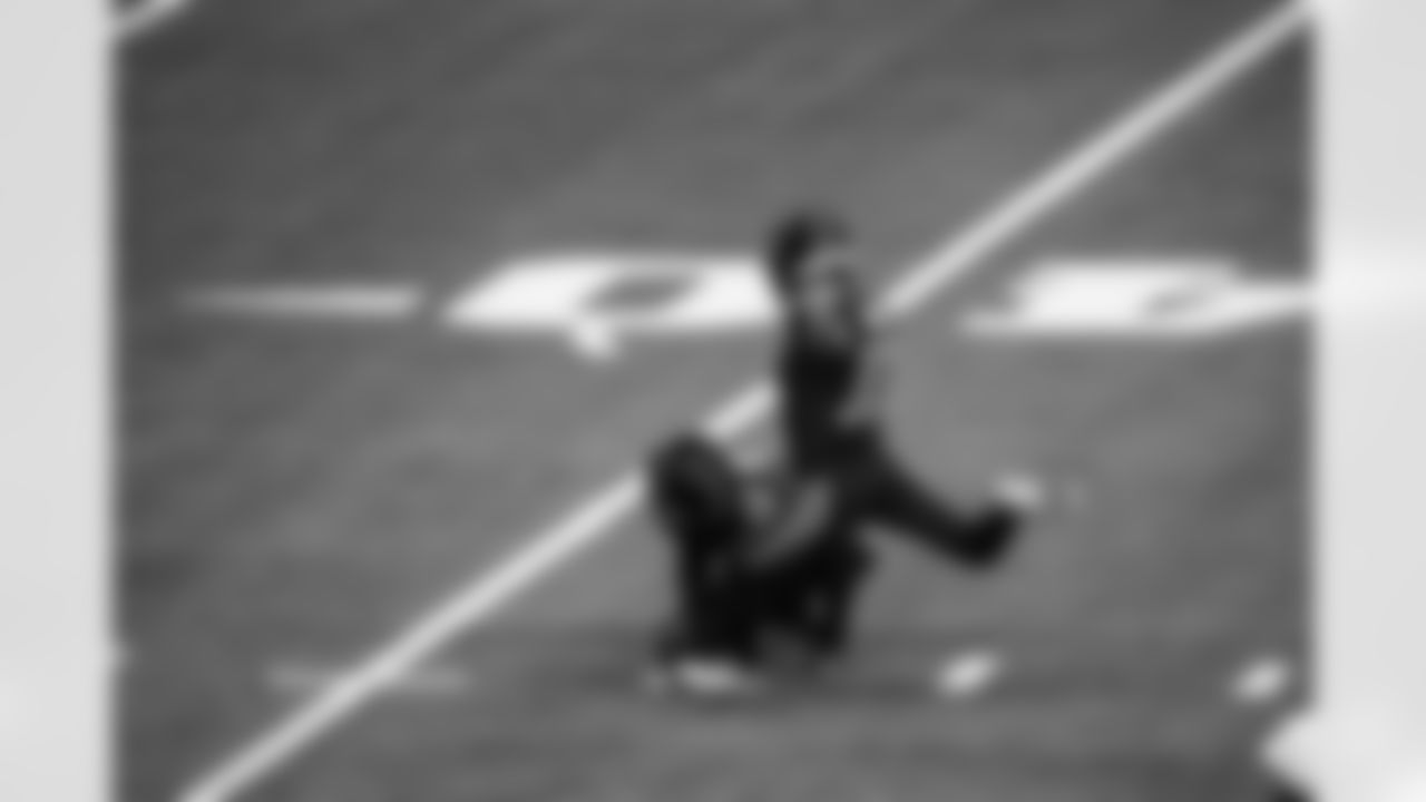 K Blake Grupe #10 and P Rigoberto Sanchez #8