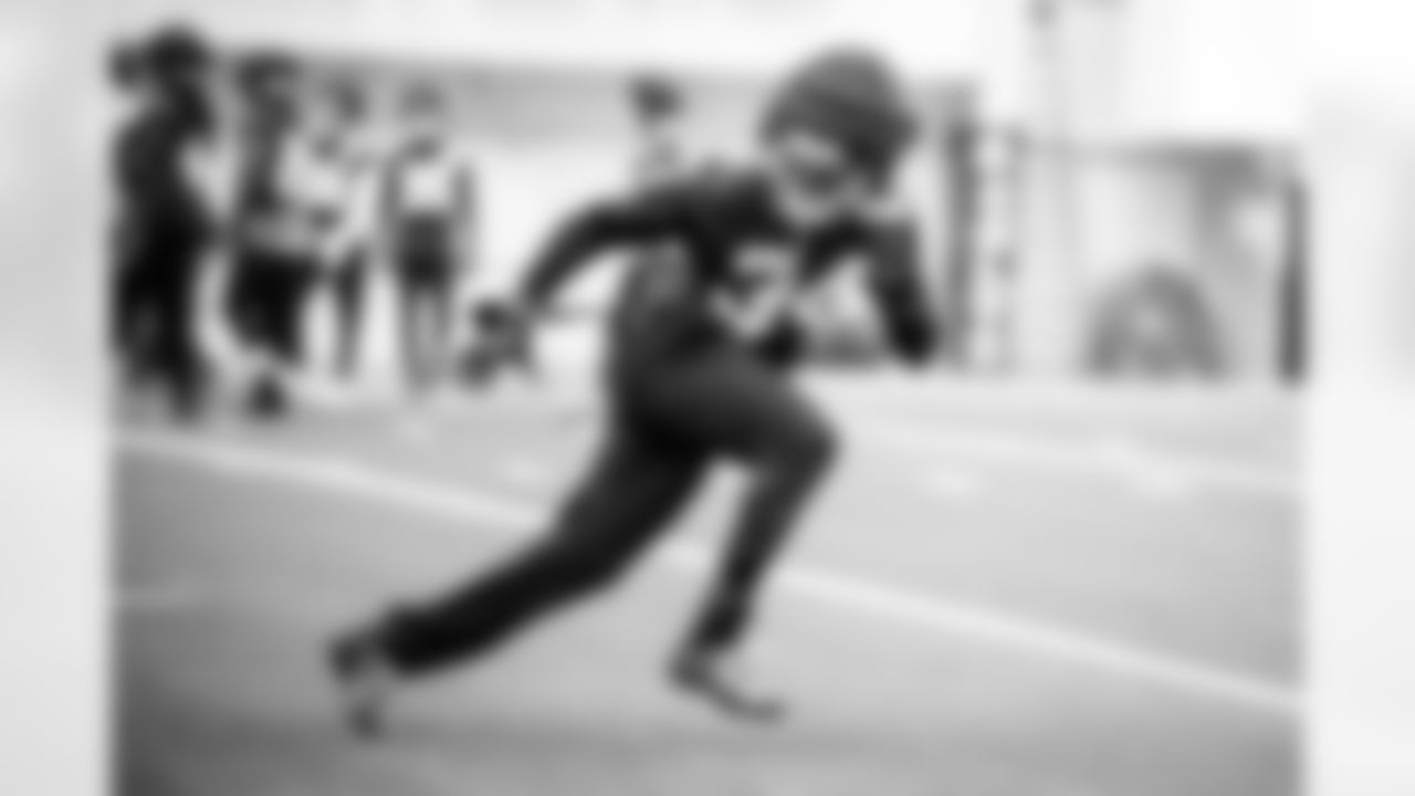 CB David Long Jr. #34