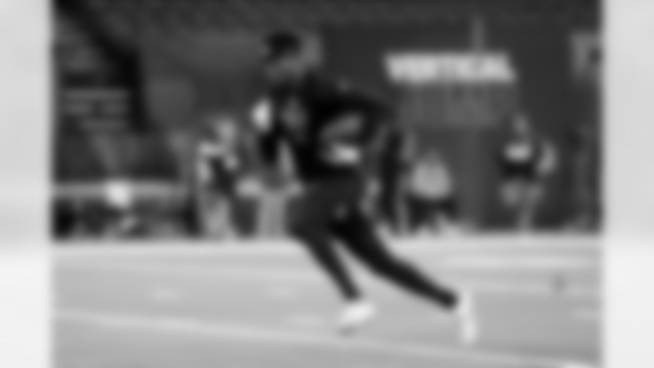 Stanford defensive back Collin Wright (32) participates in a drill during the 2026 NFL Scouting Combine on Friday, February 27, 2026 in Indianapolis, Indiana. (Lauren Leigh Bacho/NFL)