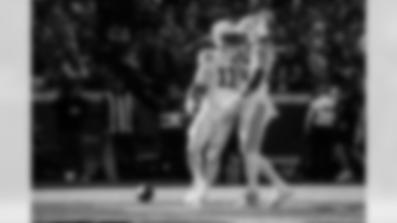 WR Michael Pittman Jr. #11 and TE Tyler Warren #84