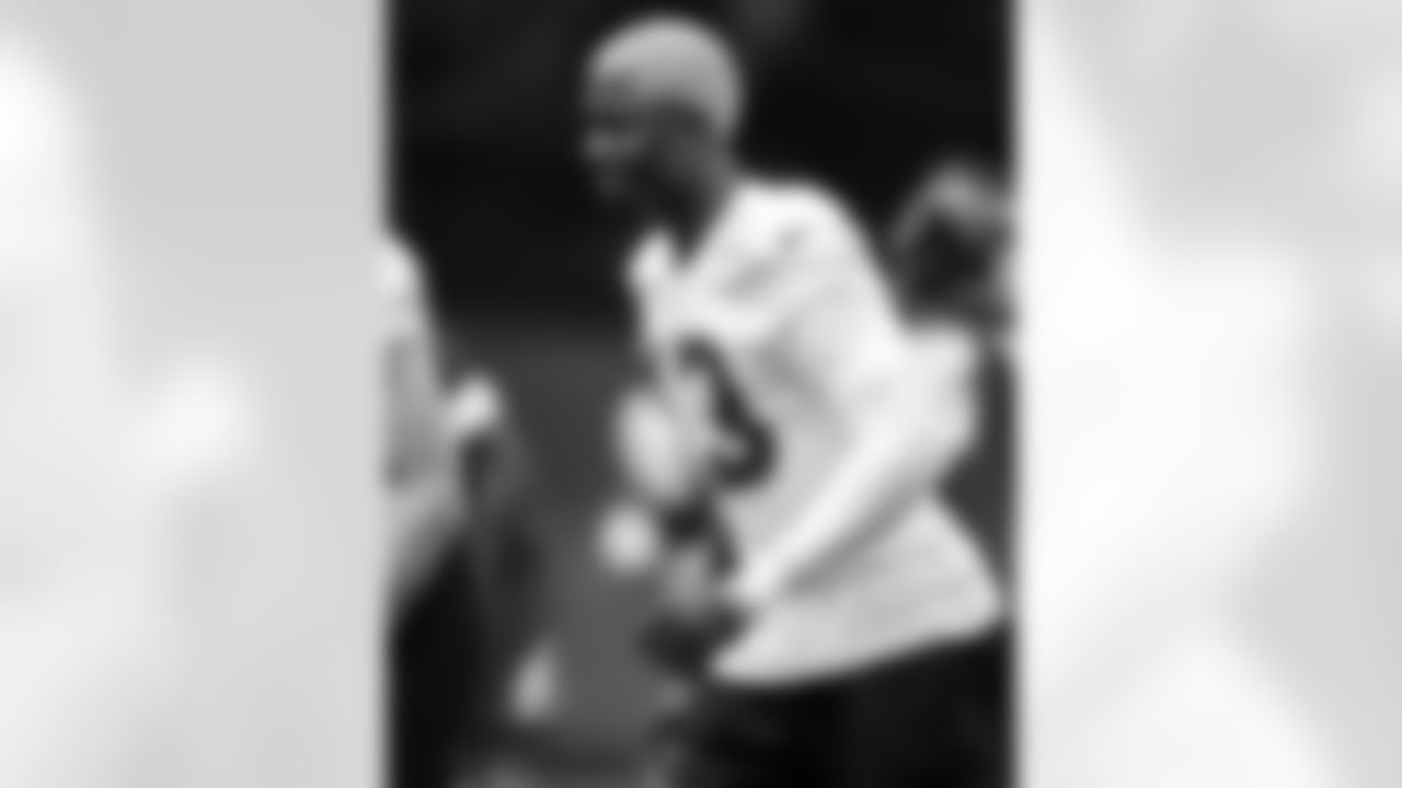 WR Laquon Treadwell #13