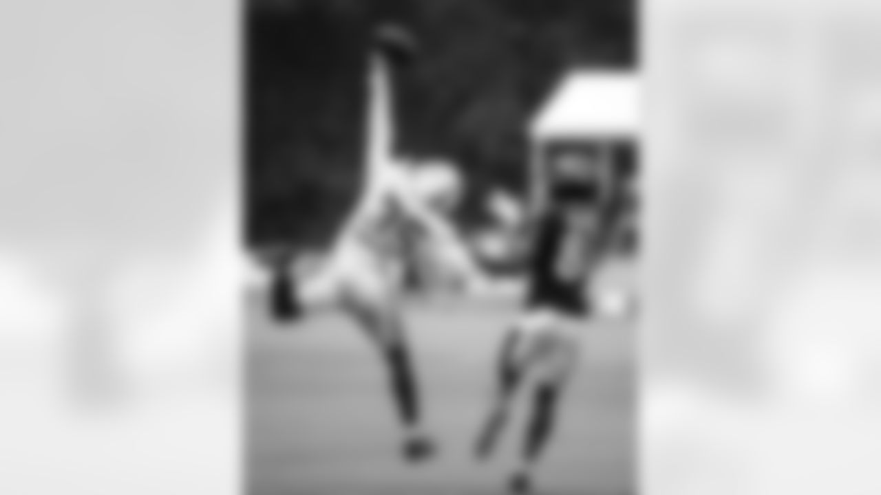 CB Johnathan Edwards #35