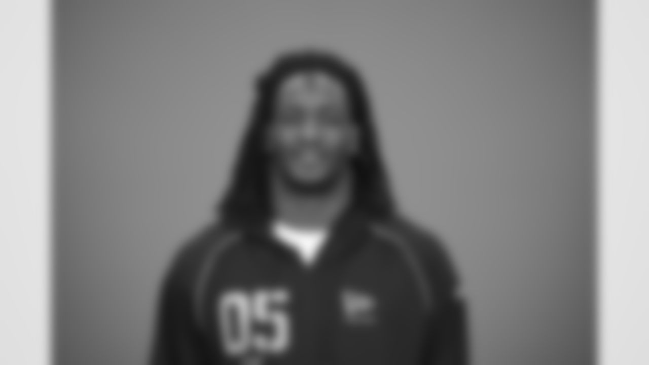 Penn State tight end Khalil Dinkins (05) poses for a portrait at the NFL football scouting combine in Indianapolis, Wednesday, Feb. 25, 2026 (AJ Mast/AP Content Services for the NFL)