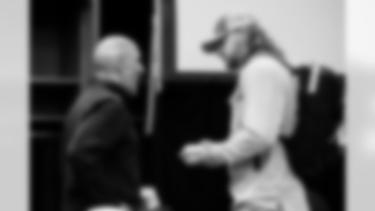 Tony Dungy and Tyler Warren