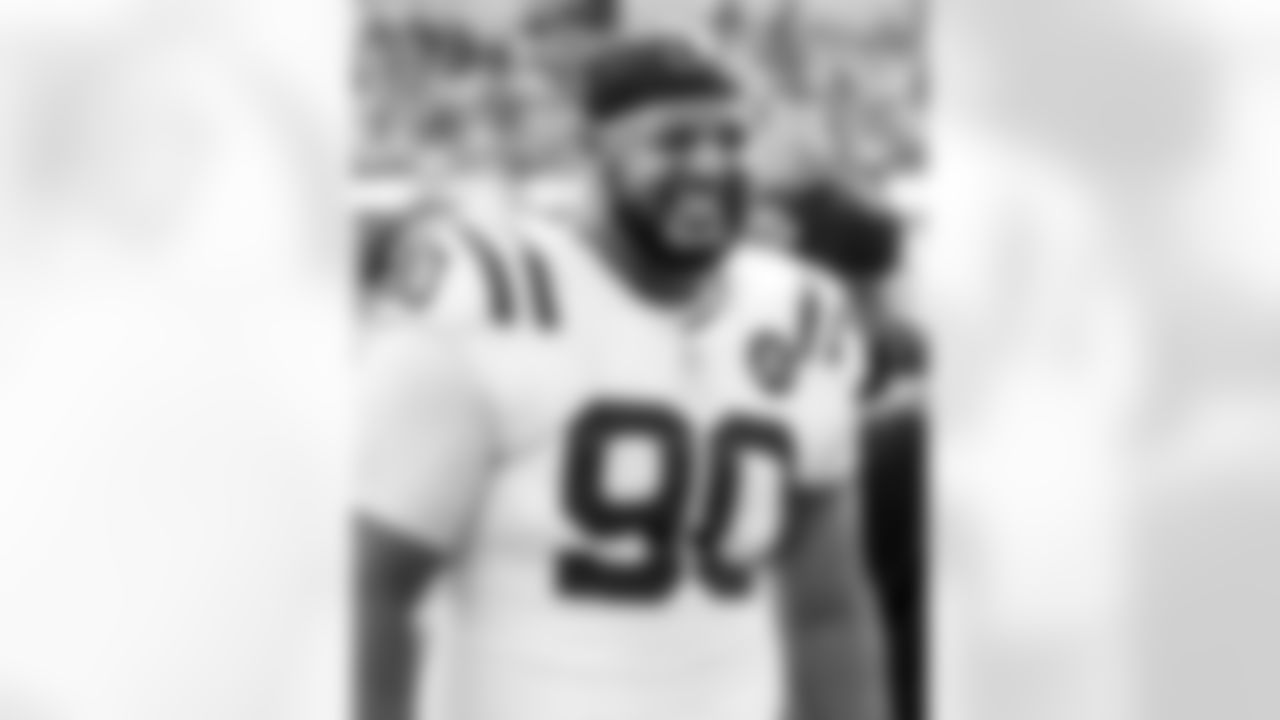 DT Grover Stewart #90