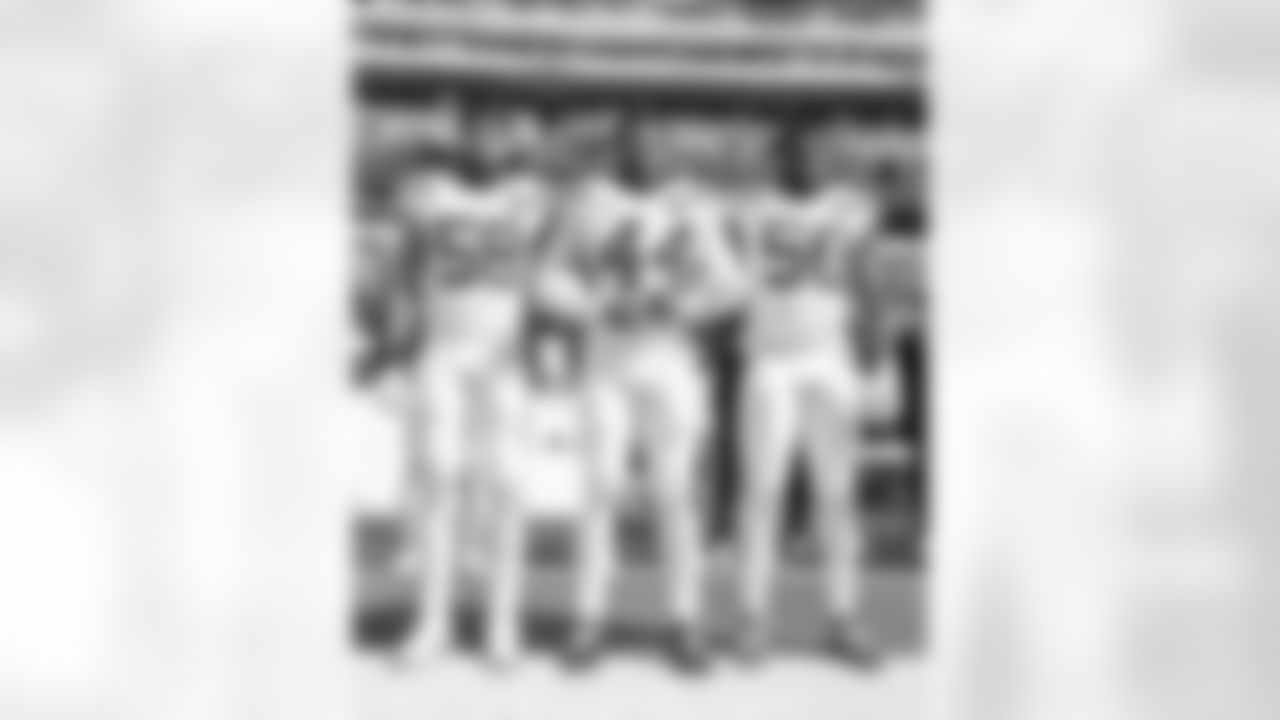 2025_1019_LAC_Pregame_0028