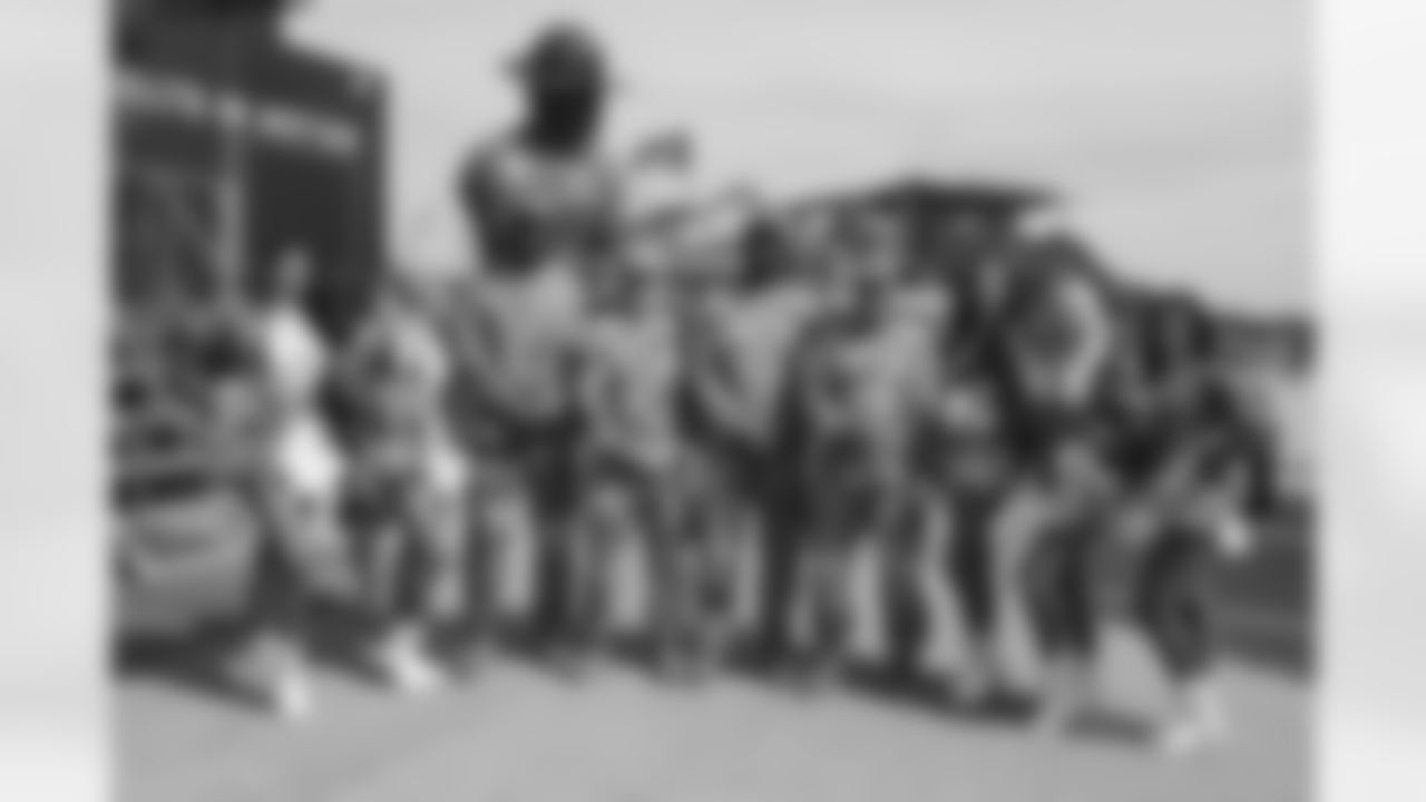 Cierra B., MacLaine F., Victoria V., Jamie H. and Malaya A.