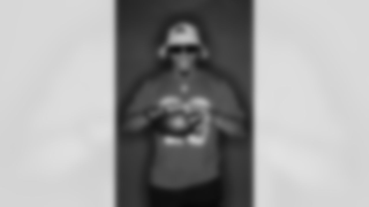 Indianapolis Colts running back Jonathan Taylor (28)  poses for a portrait during the 2026 Pro Bowl on Sunday, February 1, 2026 in San Francisco. (Alika Jenner/NFL)