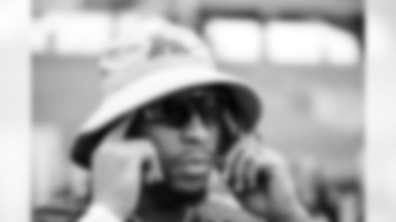 28 RB Jonathan Taylor