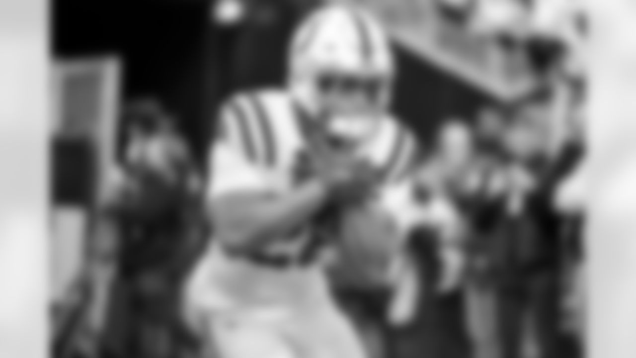 2025_1102_PIT_Pregame_0025