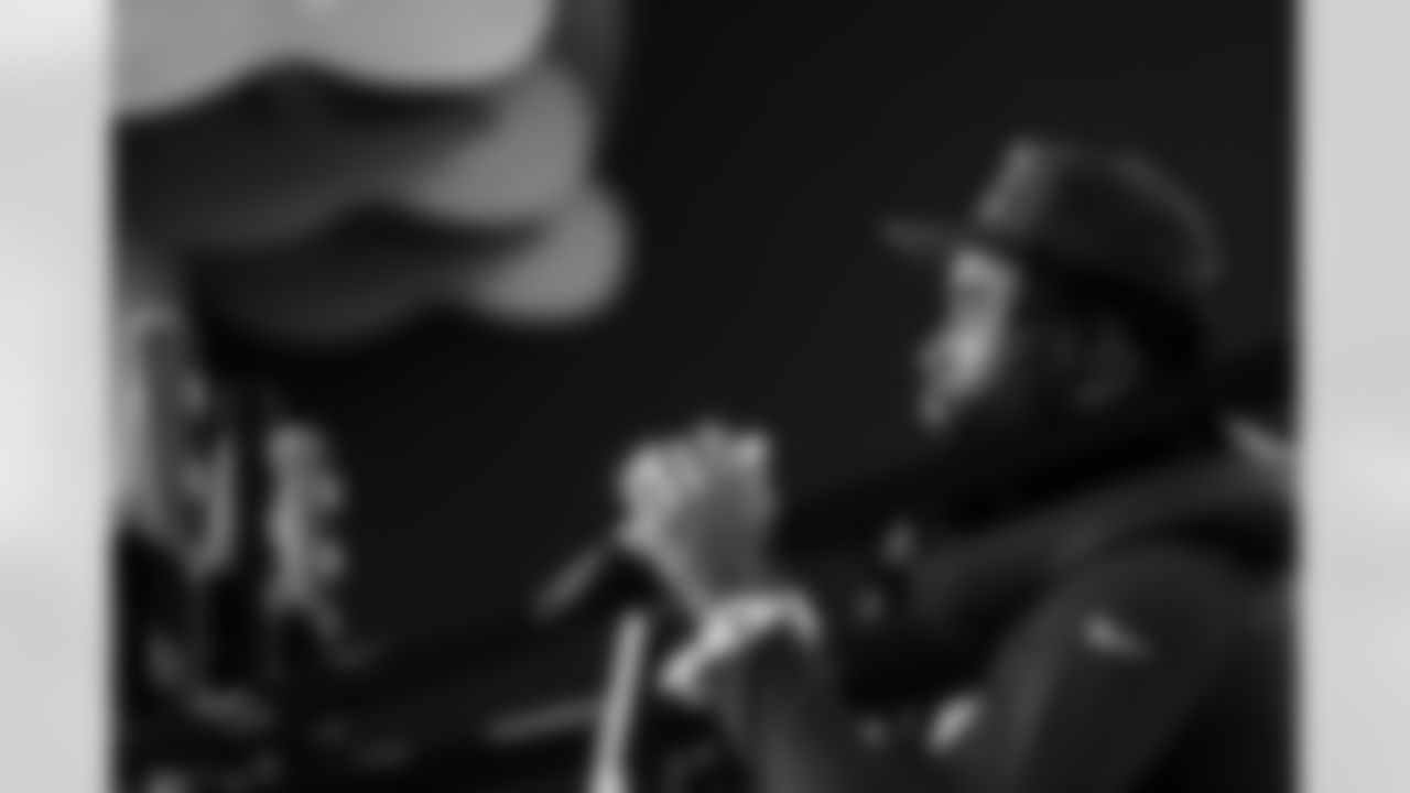 CB Kenny Moore II #23