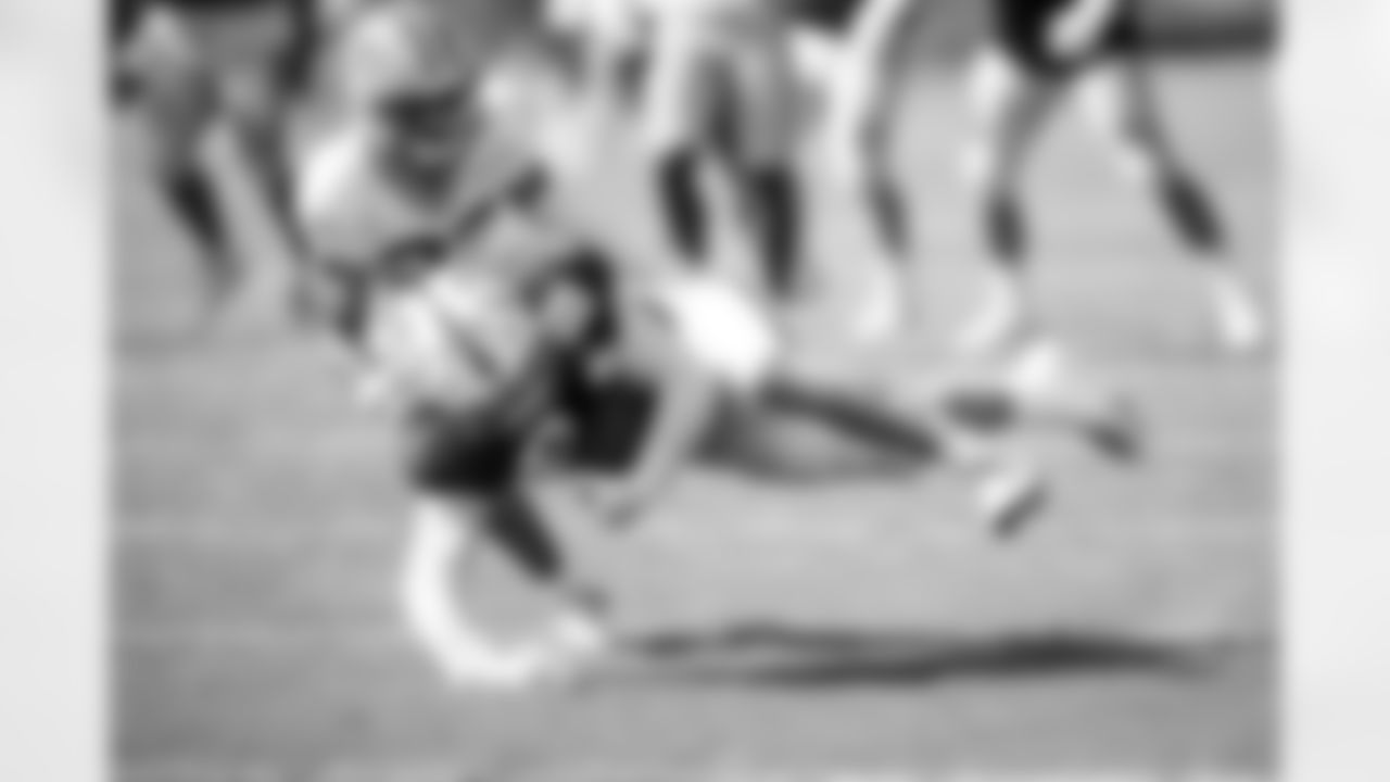 TE Tyler Warren #84