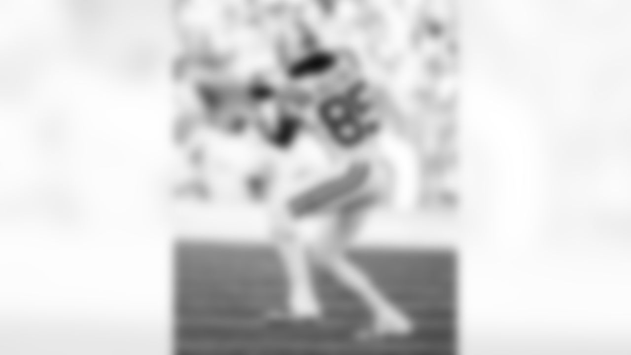 TE Drew Ogletree #85