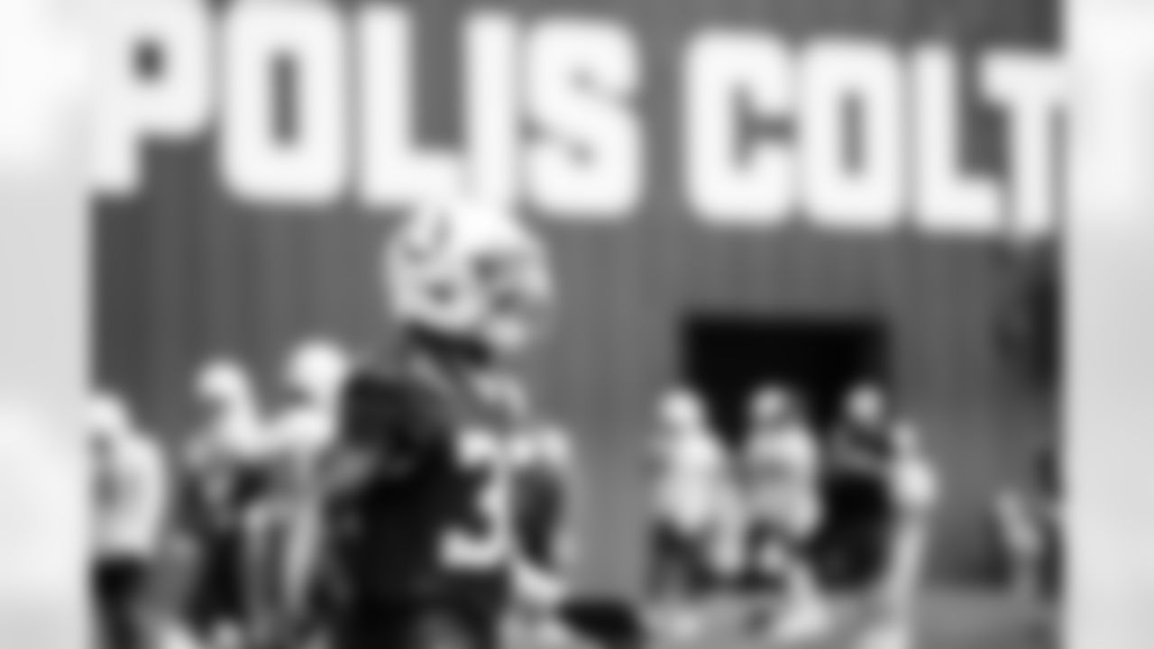 CB Samuel Womack III #33