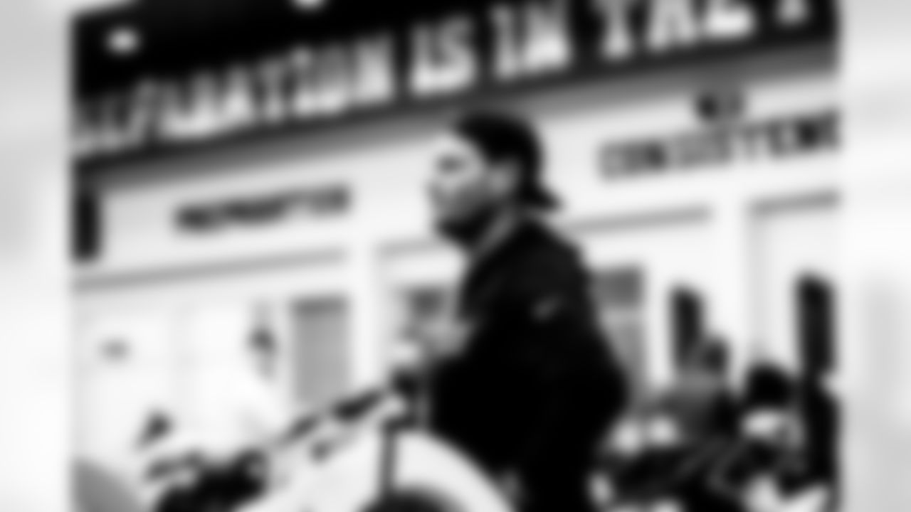 QB Philip Rivers #17