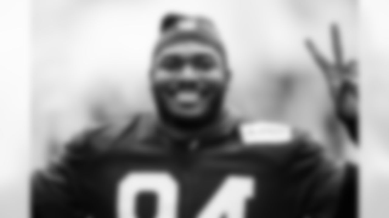 DE Tyquan Lewis #94