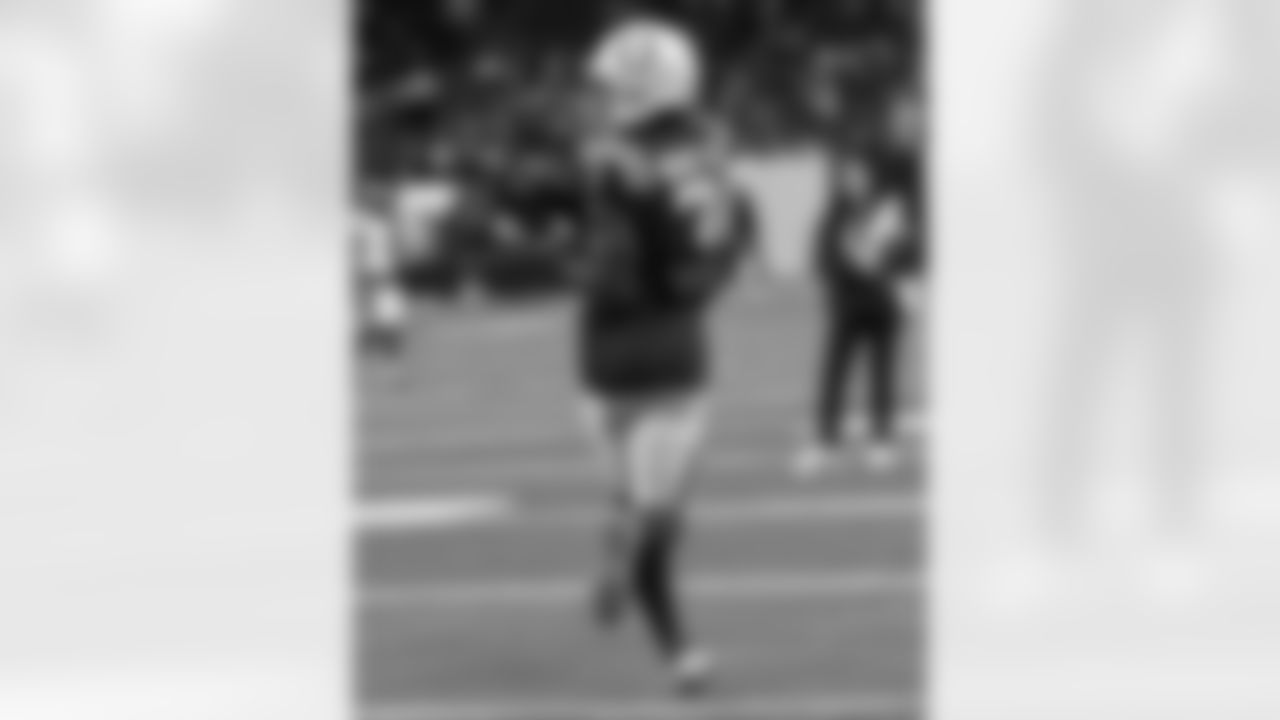 2025_1130_HOU_Pregame_0008