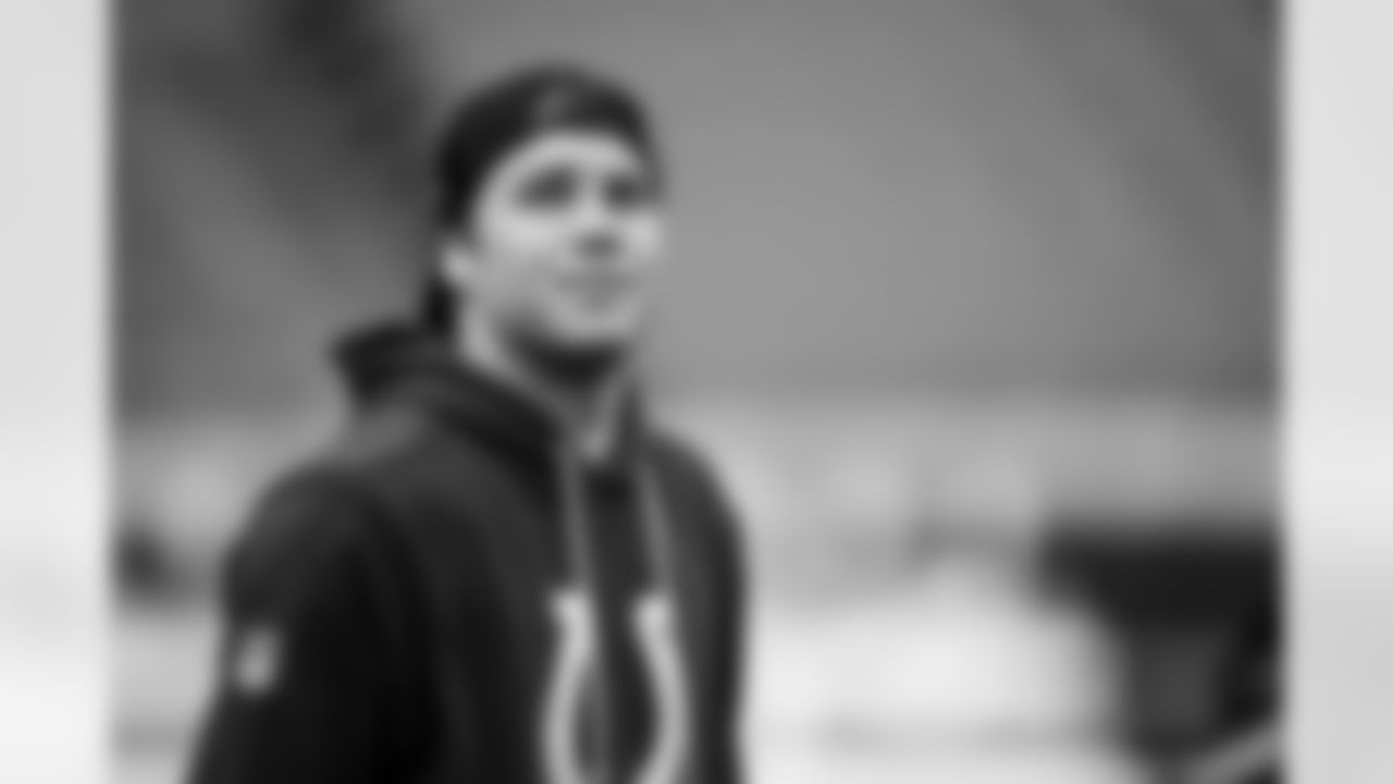 QB Riley Leonard #15