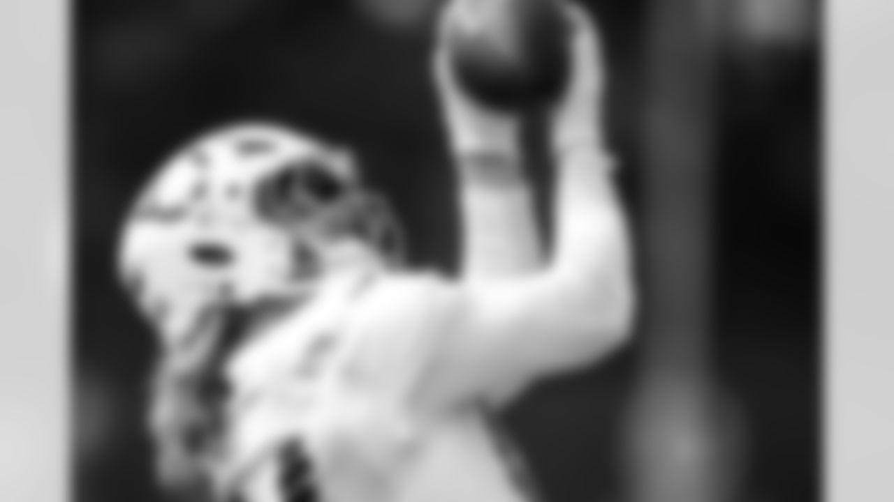 TE Tyler Warren #84