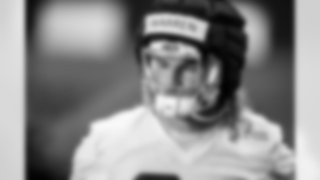 TE Tyler Warren #84