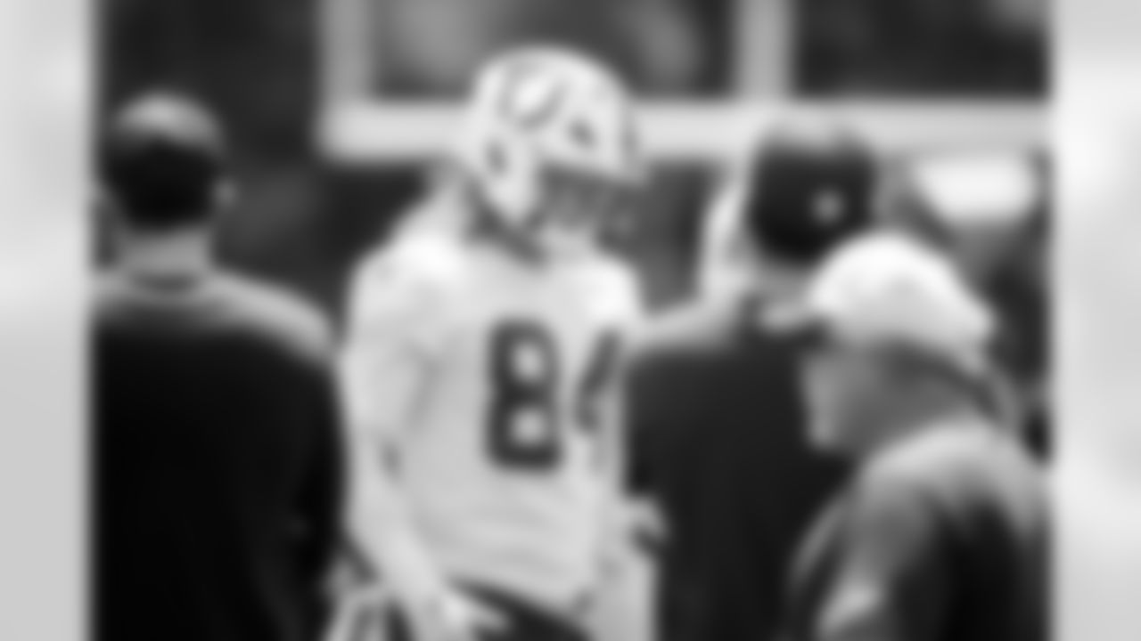 TE Tyler Warren #84