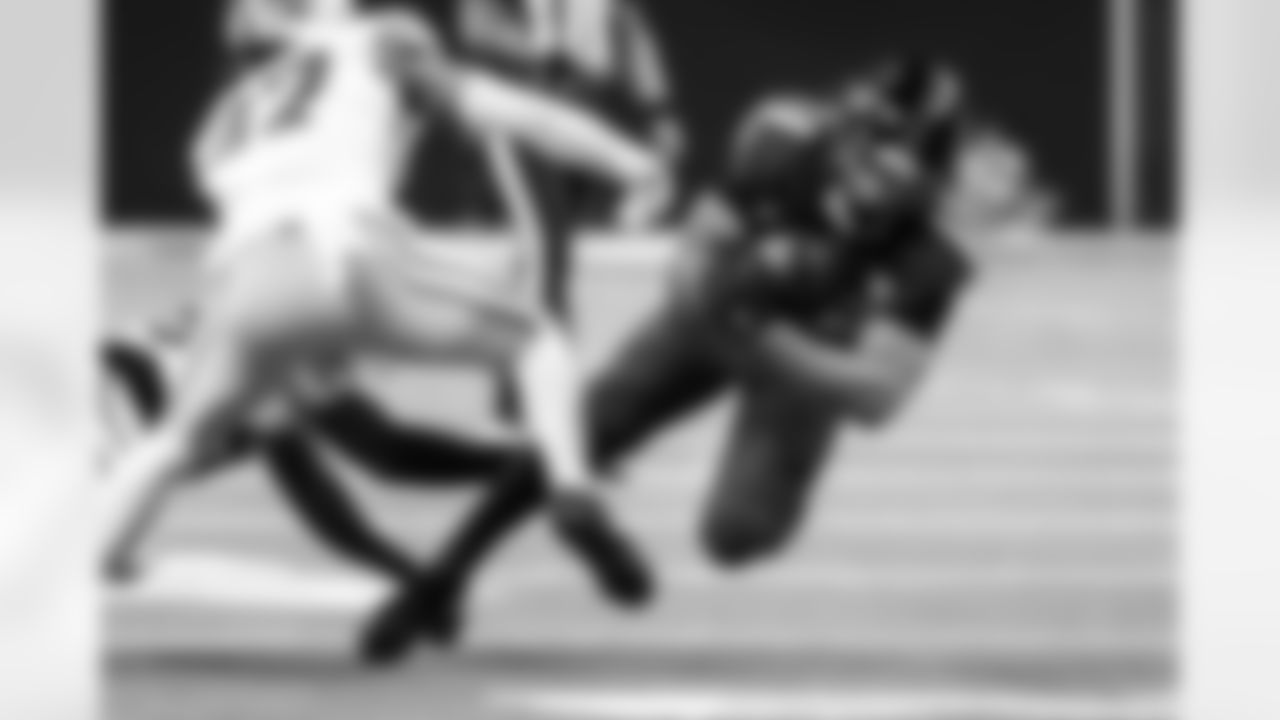 RB Jonathan Taylor #28