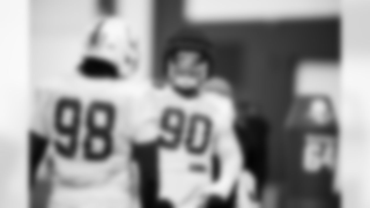 DT Grover Stewart #90